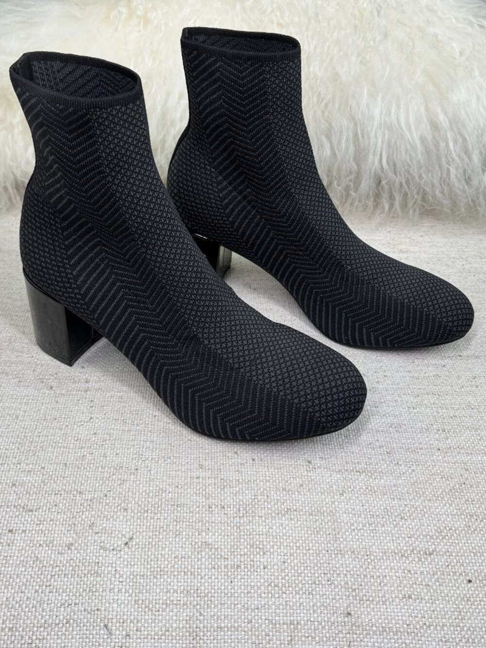 Rockport Total Motion Oaklee Black Stretch Y2K Gogo Ankle Booties Size 7